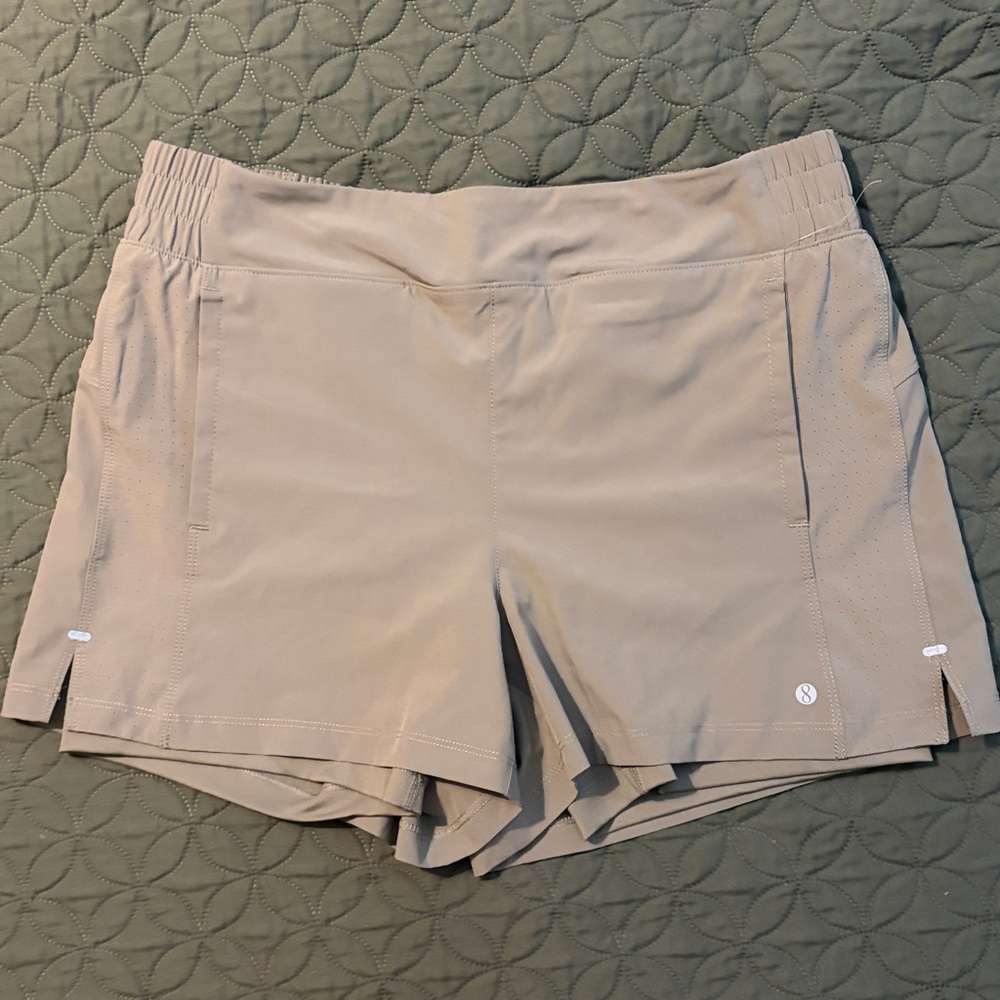 Layer 8 Olive Green Athletic Shorts - M